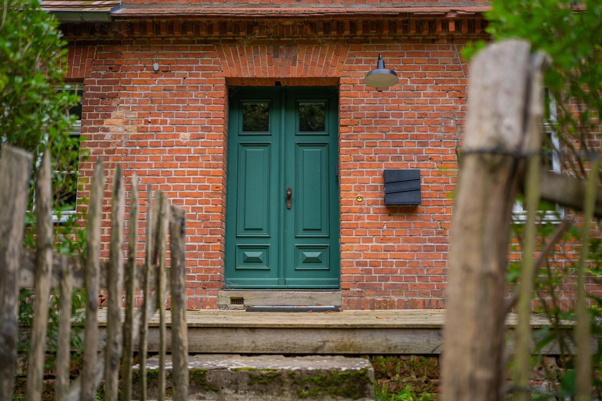 Wald- Und Seeidyll Im Historischen Forsthaus Neuruppin Eksteriør bilde